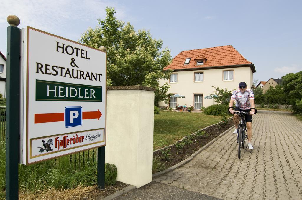 Hotel Heidler Niederau Exteriör bild